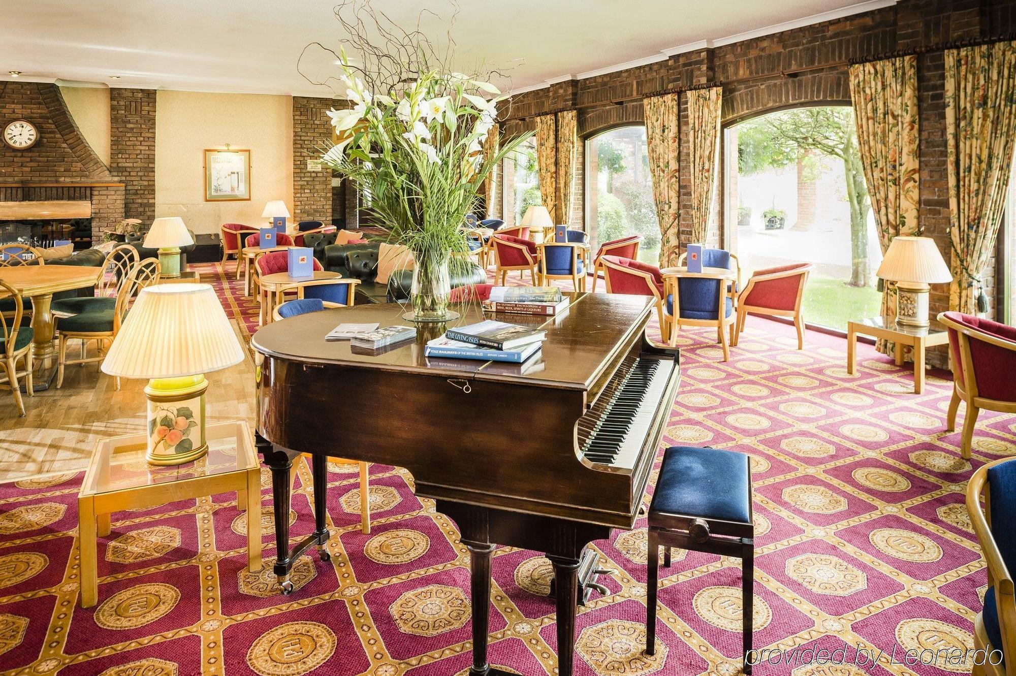 קוומבראן Parkway Hotel & Spa מראה חיצוני תמונה