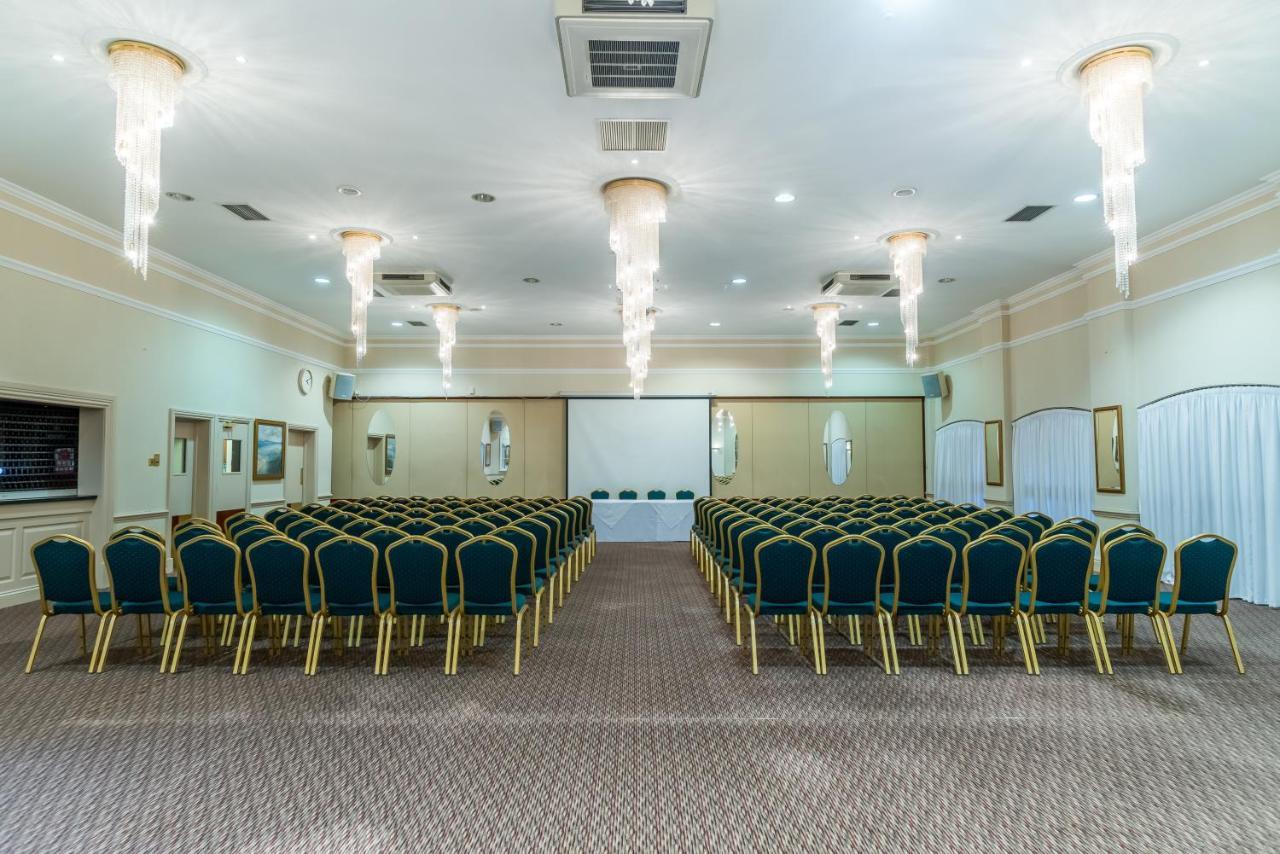 קוומבראן Parkway Hotel & Spa מראה חיצוני תמונה